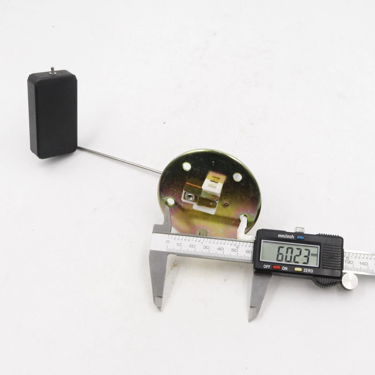 Fuel Tank Gauge Sending Unit for Toyota Land Cruiser J60 BJ60 FJ60 HJ61 1980-1990