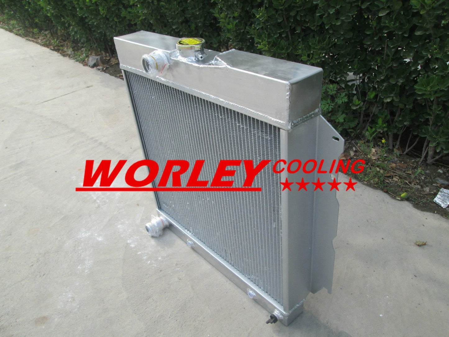 3 Row Aluminum Radiator for Dodge Dart/Charger/Cornet/Fury (1963-1969)