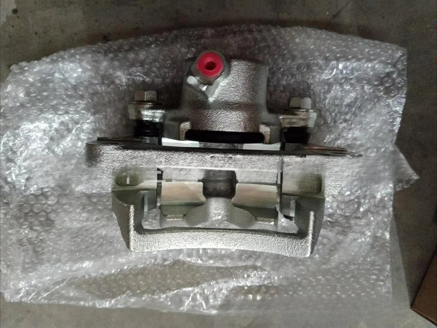 Rear RH Disc Caliper for Toyota 4Runner Sequoia GX460 GX470