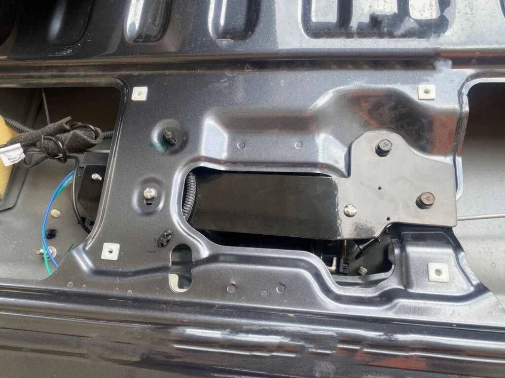 Power Tailgate Security Lock for Mitsubishi Triton MQ MR (2015-2023)