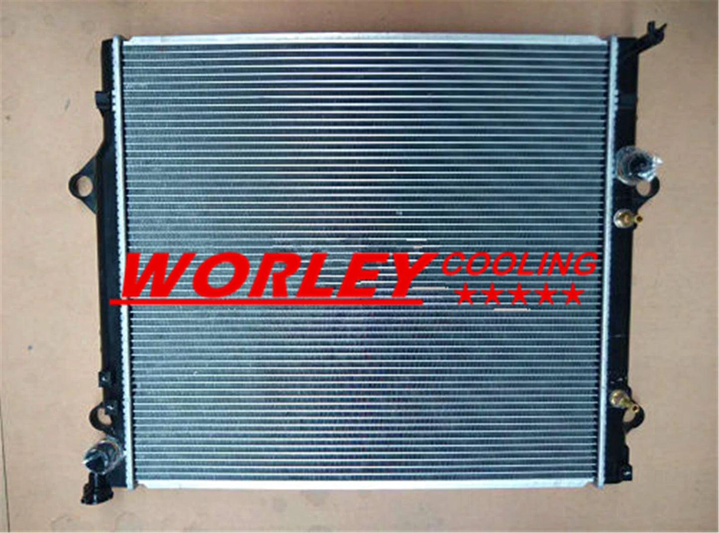 Radiator for Toyota Land Cruiser Prado GRJ120R 4.0L (2003-2008)