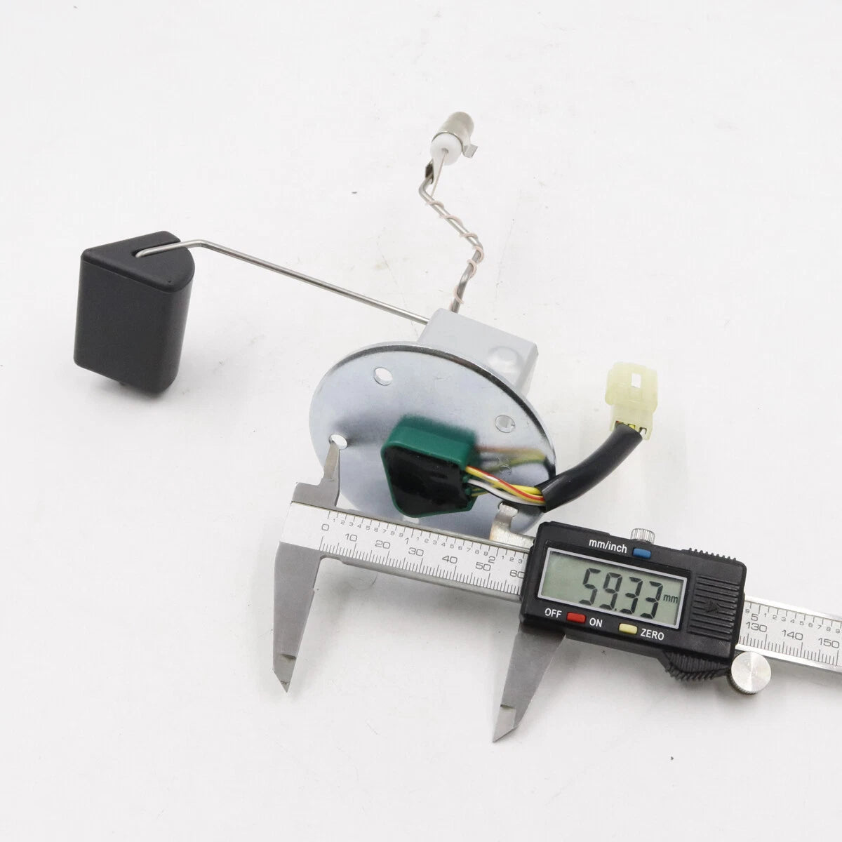 Fuel Tank Gauge Sending Unit for Toyota Corolla 4-Door GL DX XL 1982