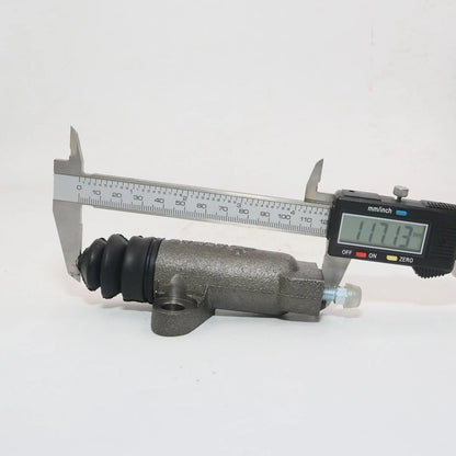 Clutch Slave Cylinder for Nissan Navara D21 SD23/SD25/Z16/Z20/Z24 1986-1997
