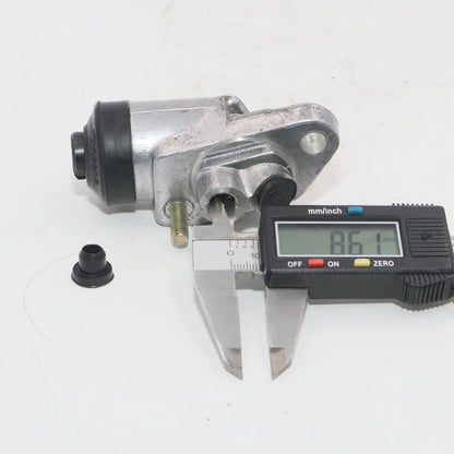 Front Lower Left Wheel Brake Cylinder for Datsun 520/521/620/720 1965-1986