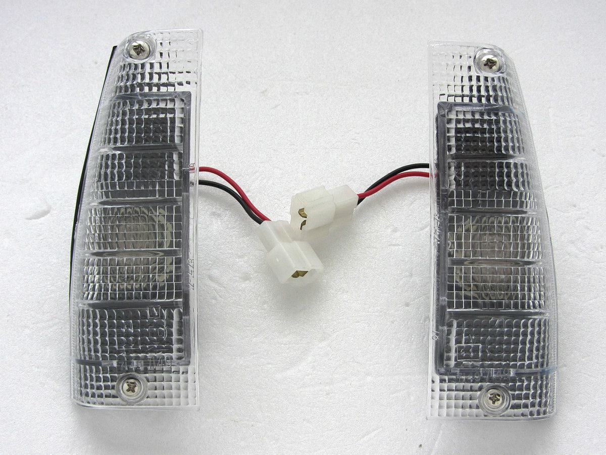 Front Corner Lights for Toyota Corolla E70 KE70 TE71 TE72 KE75 (1979-1982)