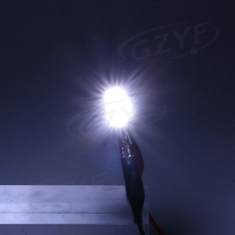 2 x 12V LED T10 168 Xenon Backup Reverse Lights for Car (6000K)