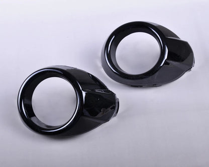 2 x Front Fog Light Lamps for Ford Focus (2012)