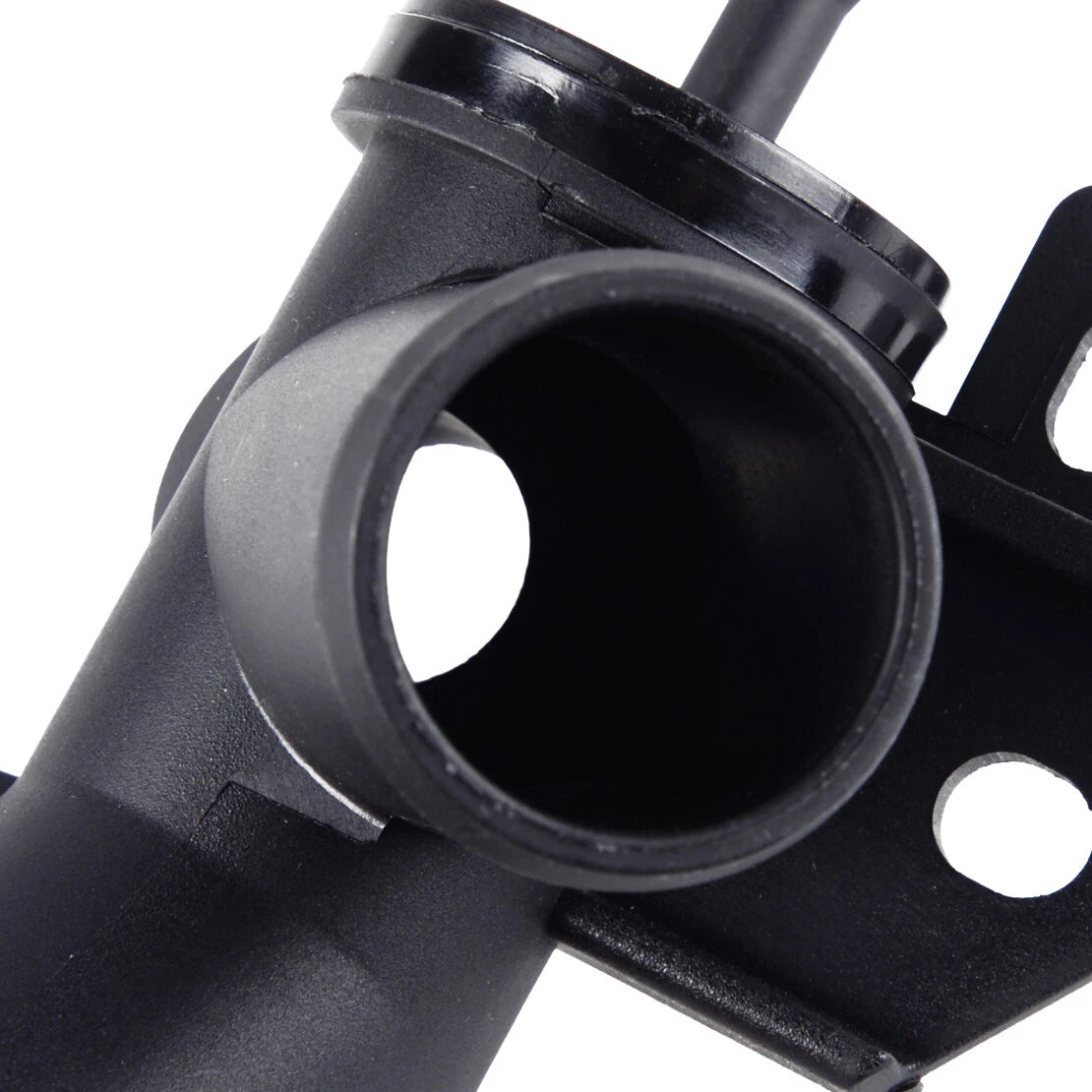 Upper Radiator Filler Neck for Nissan Altima L4 (2013-2018)