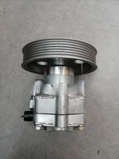 Power Steering Pump w/ Pulley for Audi B8 A4 A5 Quattro (2009–2012)
