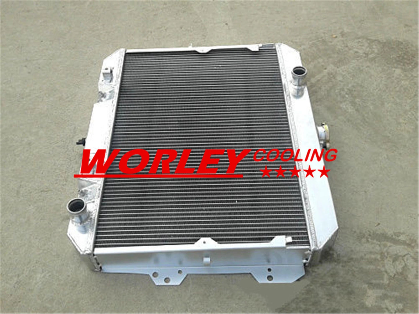 3 Row Aluminum Radiator for Nissan Datsun 280ZX 2.8L L6 (1981-1983)