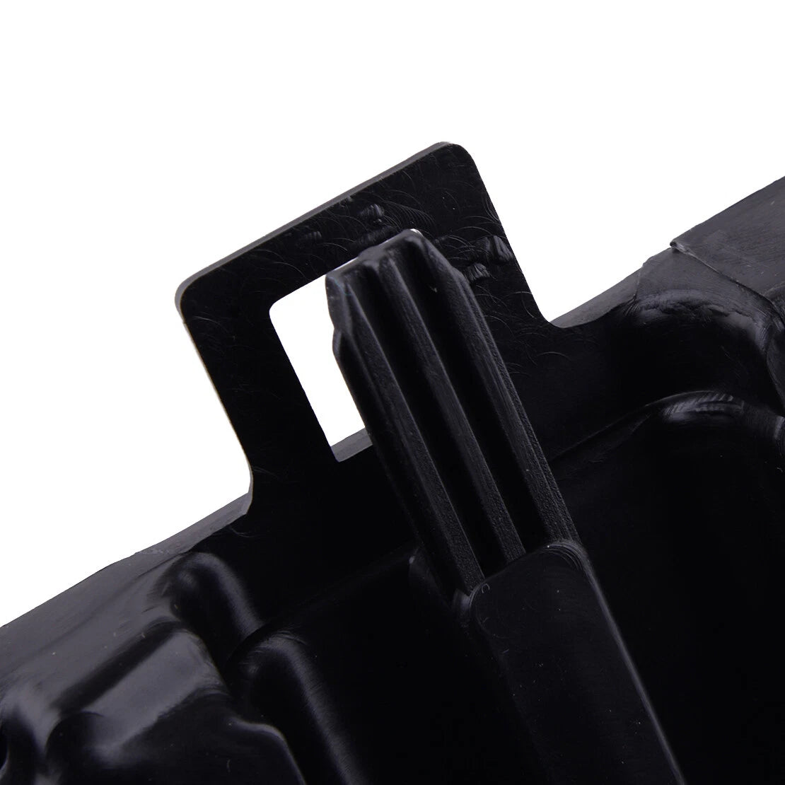 Left Radiator Carrier Bracket for BMW E82 E88 E89 E90 E91 E92 (2007-2013)