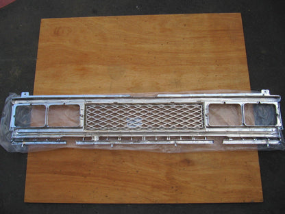 Grille for Nissan Datsun 720 Navara Frontier Hardbody Pickup 4WD (1986-1997)