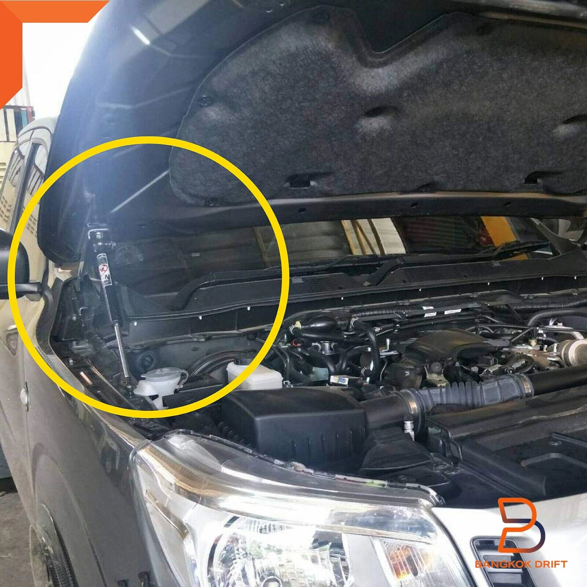 Bonnet Strut Gas Damper for Nissan Navara NP300 D23 Ute (2015-2020)