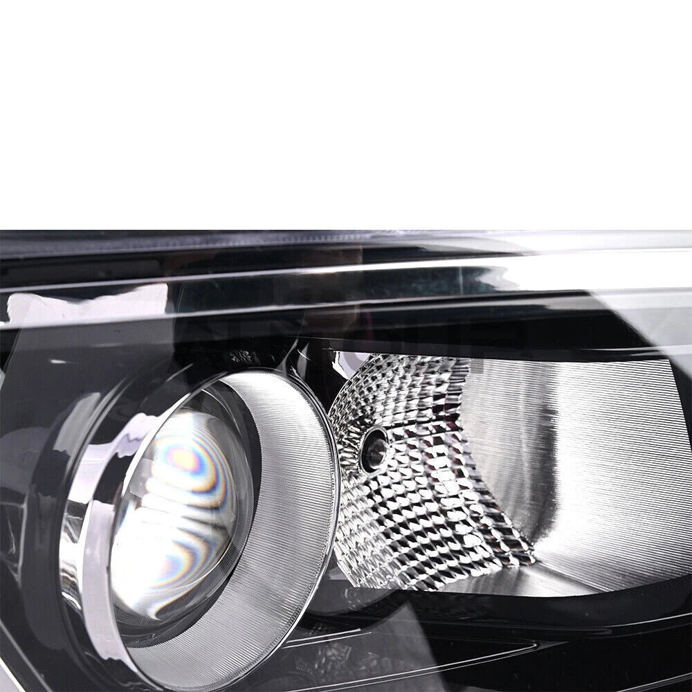 Right Headlamp Halogen Headlight Passenger Side for Hyundai Venue (2020–2023)