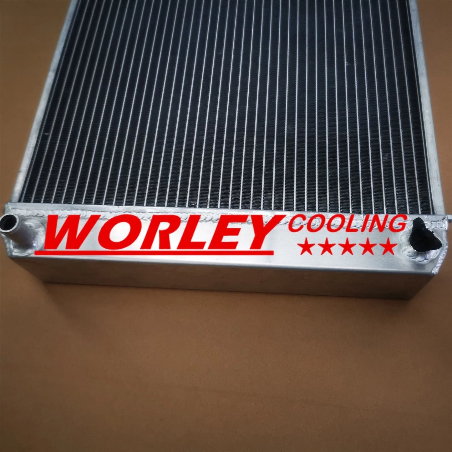 62mm Aluminum Radiator for Triumph TR7 2.0L (1980-1981)