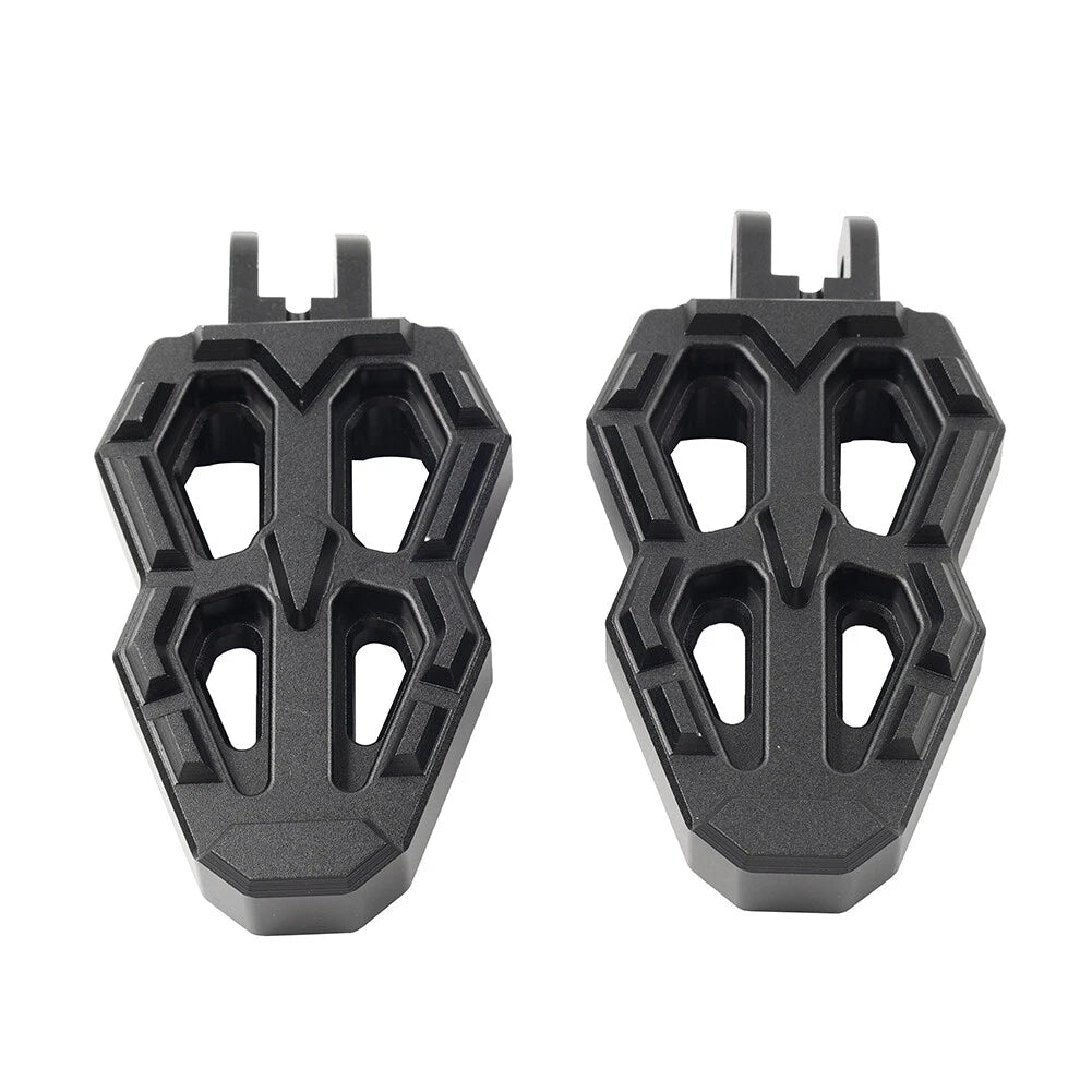 Front Foot Rests Footpegs for QJMotor 350, Benelli TNT 600, 300, 302S