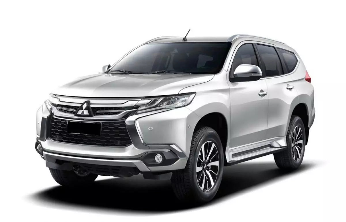 Black Side Vent Cover for Mitsubishi Pajero Sport / Montero Sport (2015-2019)