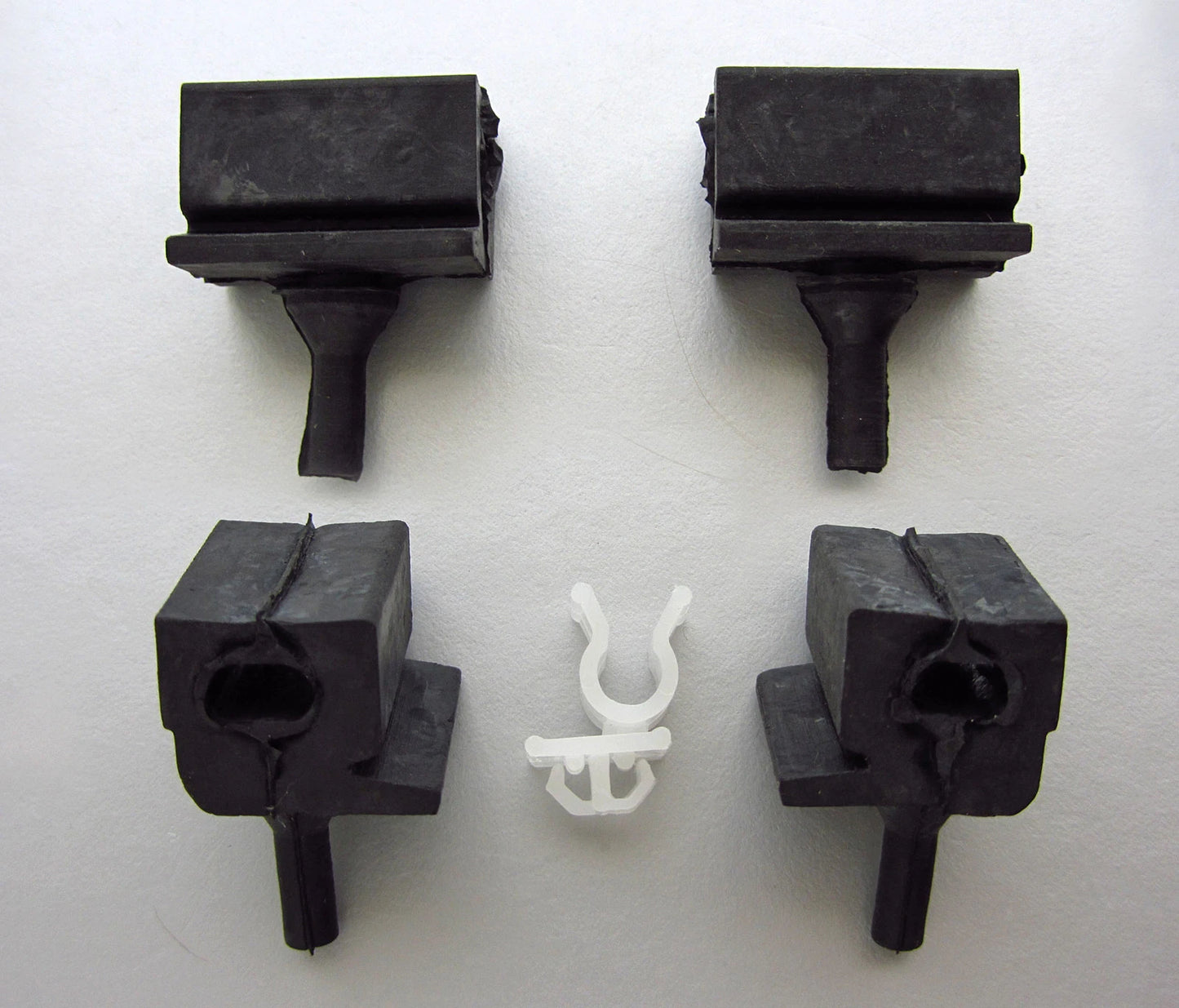 Hood Bonnet Bumper Rod Clamp for Nissan Datsun 620 Ute Pickup Truck (1972-1979)