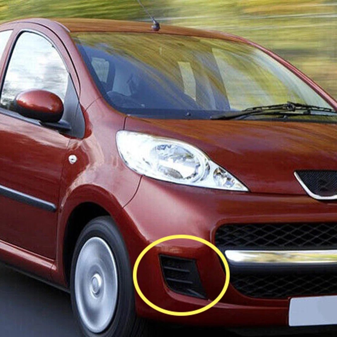 Front Right Fog Light Grille Cover for Peugeot 107 (2009-2012)