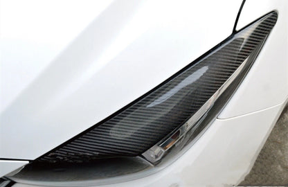2 x Carbon Fiber Headlight Eyelid Covers for Mazda 3 AXELA (2017-2019)