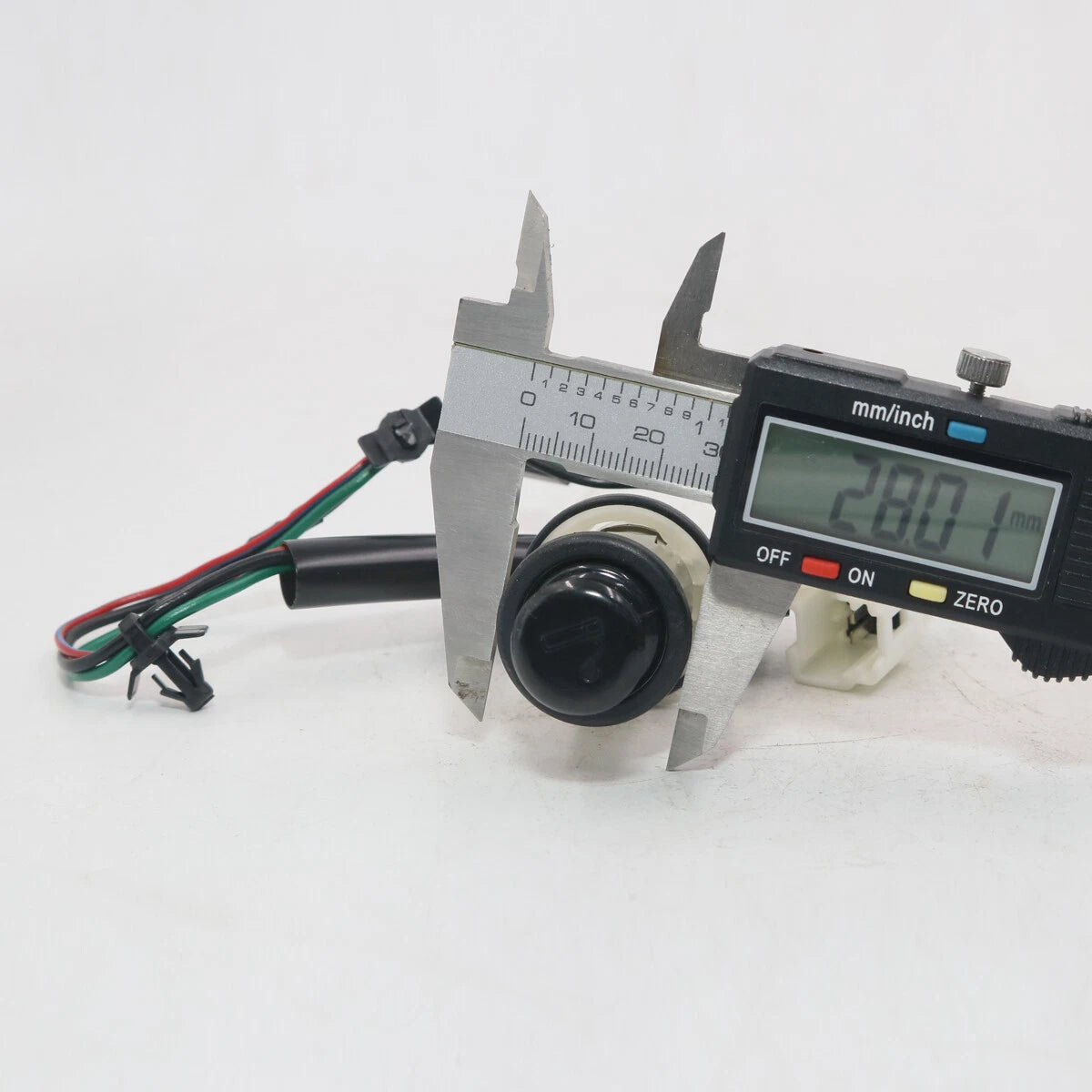 Cigarette Lighter Plug Wiring for Toyota Camry 1999-2003