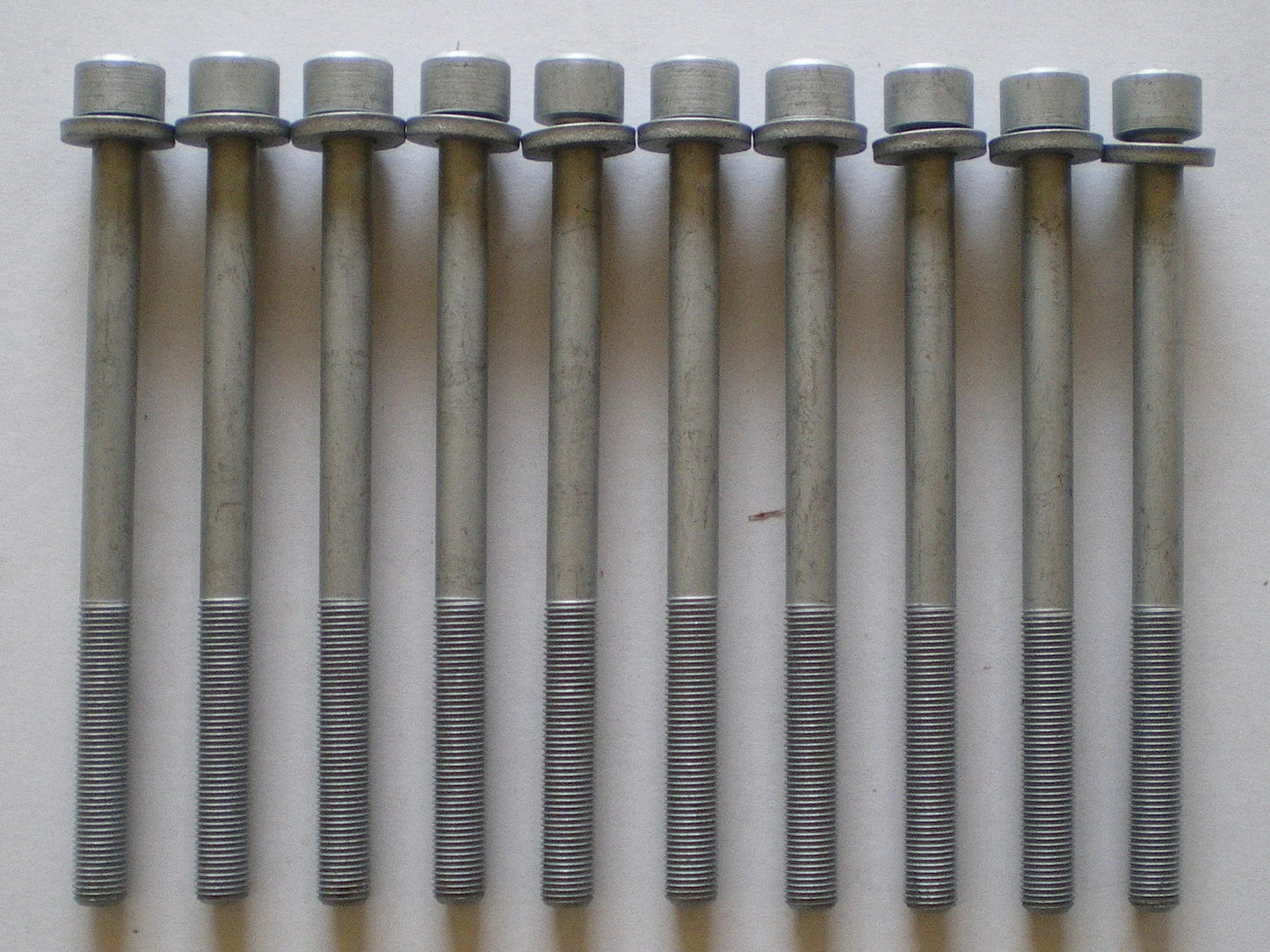 CYLINDER HEAD BOLTS / 1.7 TD 1.7TD X17DTL LOW BLOW / for OPEL VAUXHALL ASTRA