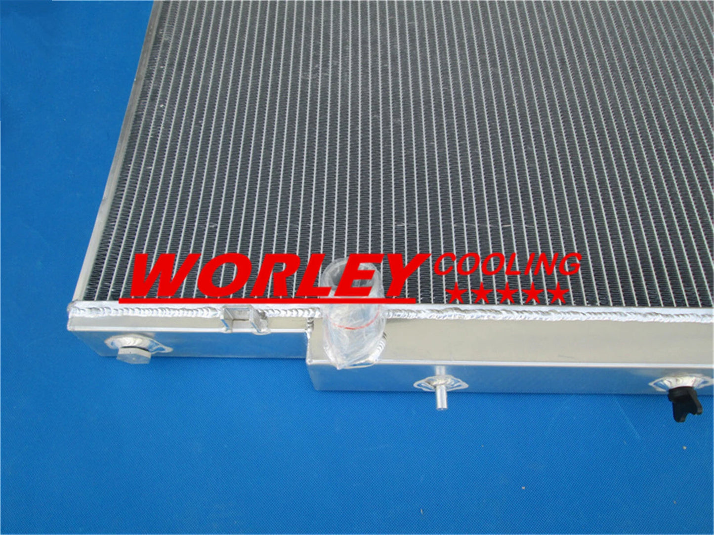 Aluminum Radiator + Fans for Nissan Patrol GU Y61 2.8L 3.0L (1999-2023)
