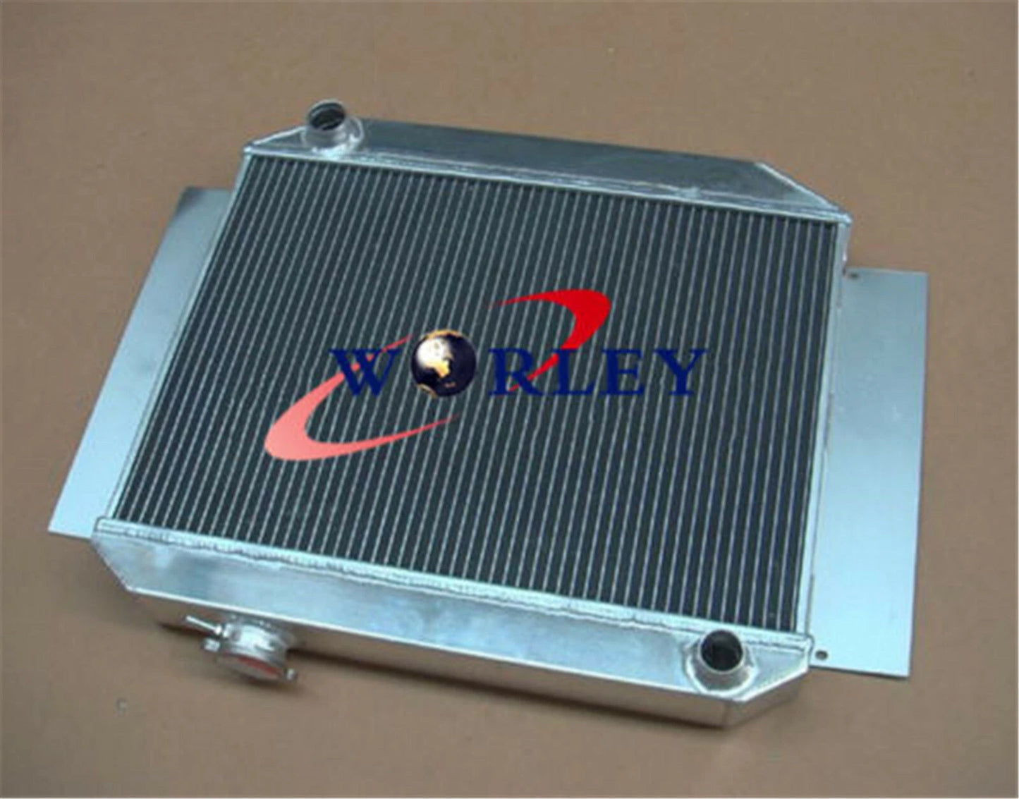 Aluminum Radiator for HOLDEN Kingswood HD HR HK HT HG 6cyl MT (1966-1970)