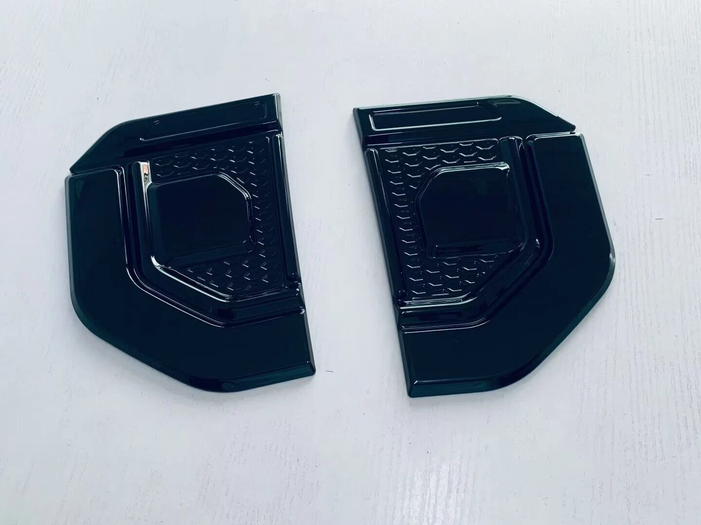 Front Side Fender Air Outlet Cover Trim for Toyota Prado LC250 (2024-2025)