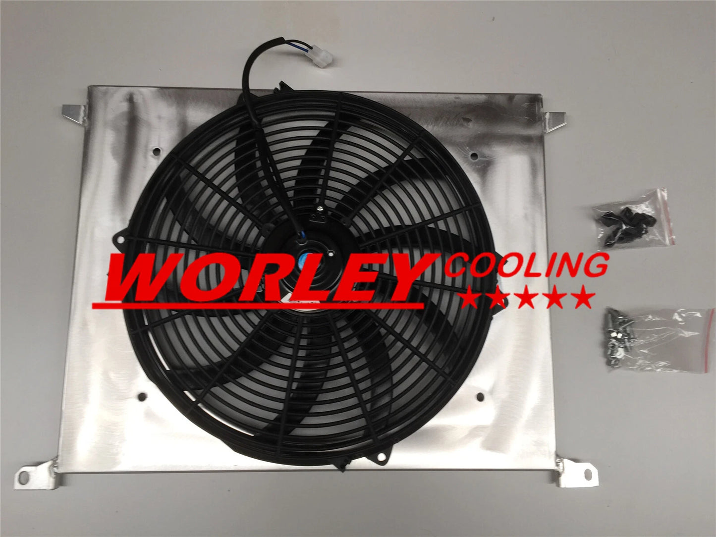 Aluminum Radiator & Shroud + Fan for BMW E36 M3/Z3/325TD/320/323/328 (92-99)