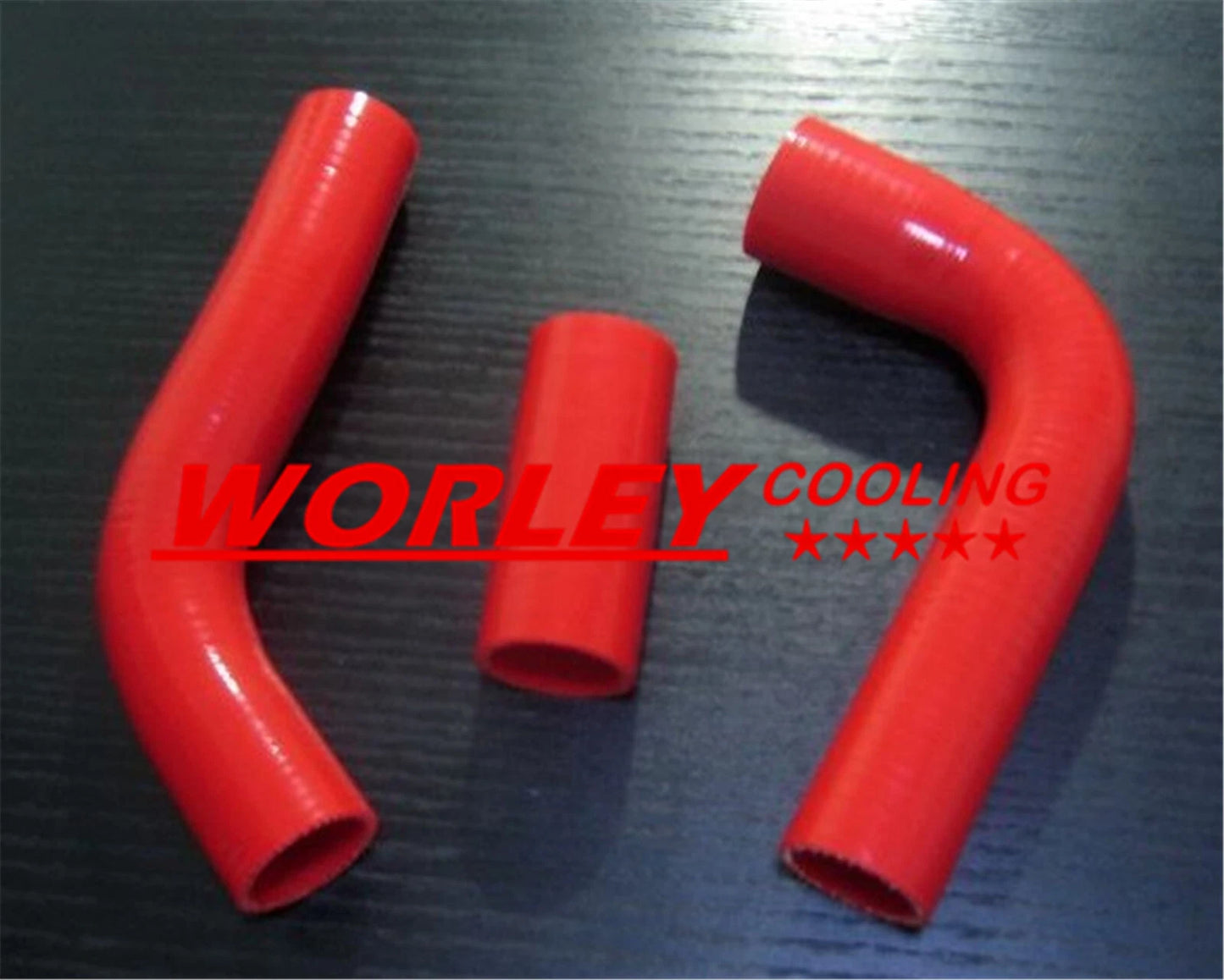 44mm Aluminum Radiator & Red Hoses for Toyota Hilux LN106 LN111 (1988-1997)