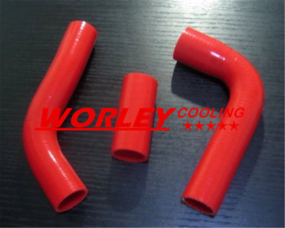 44mm Aluminum Radiator & Red Hoses for Toyota Hilux LN106 LN111 (1988-1997)