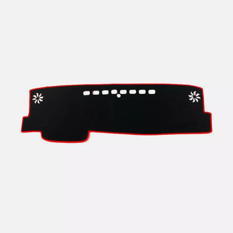Dashboard Dash Mat DashMat Sun Cover Pad for Toyota Camry (2018–2023)