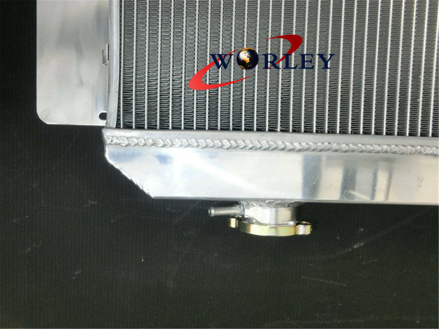 Aluminum Radiator for HOLDEN Kingswood HD HR HK HT HG 6cyl MT (1966-1970)