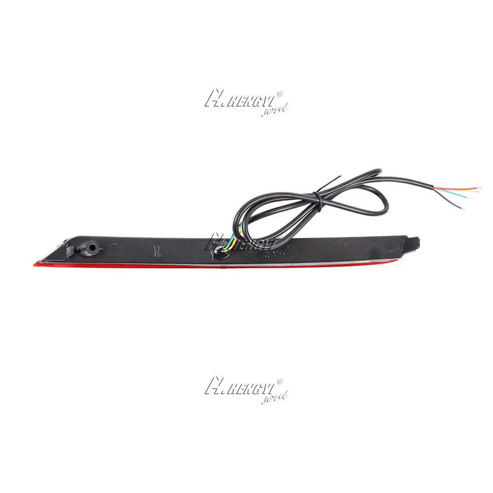 LED / Rear Bumper Brake Light Turn Signal Light for Toyota Land Cruiser J300