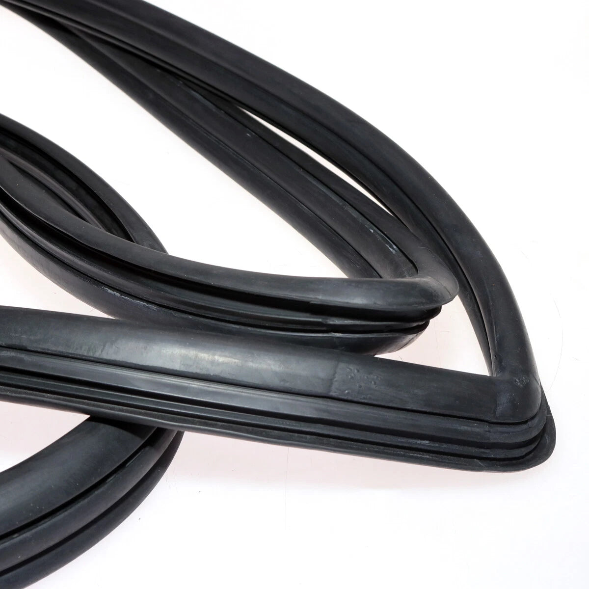 Front Windshield Seal for Toyota Hiace RegiusAce LH105 LH113 LH118 1989-2004