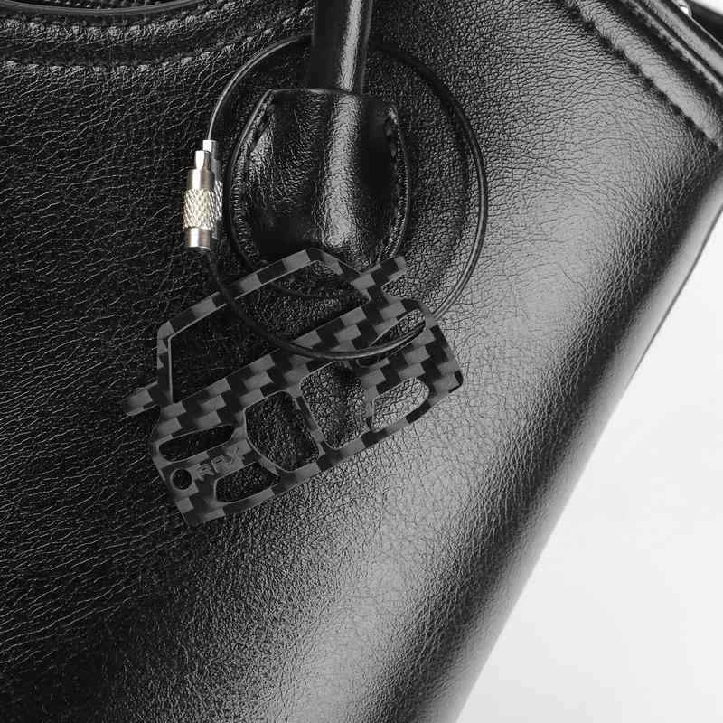 Carbon Fiber Key Ring Gift Car tuning Stylish Car Decor For BMW G80G82 2020-2025