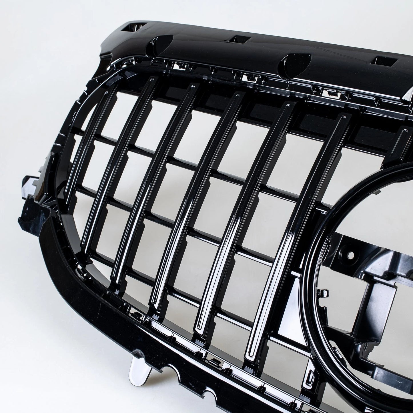 GT Style Front Grille for Mercedes Benz GLA H247 (2020-2023)