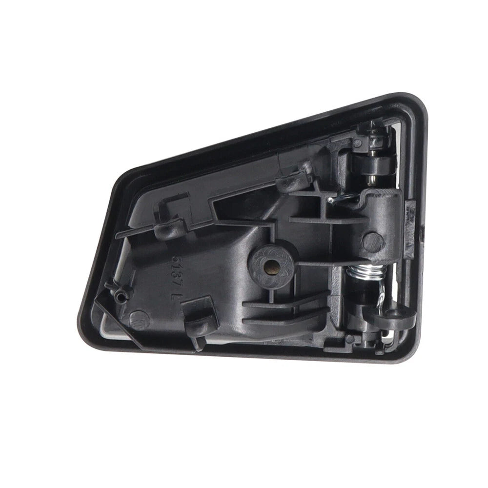 Interior Door Handle for Suzuki Vitara Chevrolet Tracker (1999-2004)