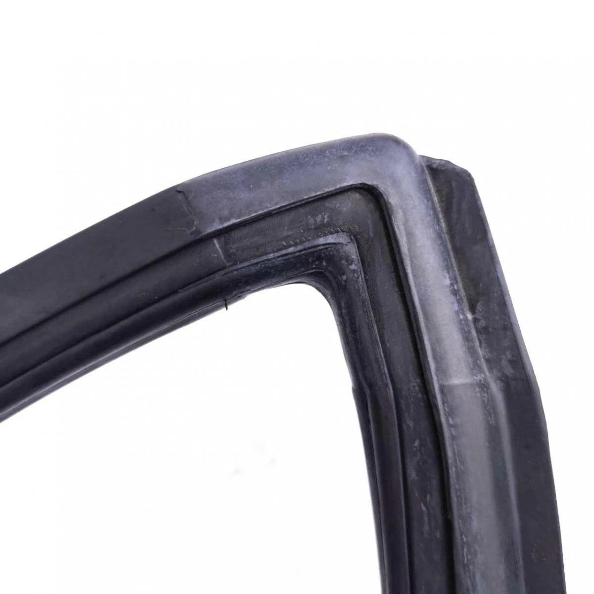 Windshiled Weatherstrip Rubber Rear Fits Nissan Sentra Sunny B12 4D SED 1985-90