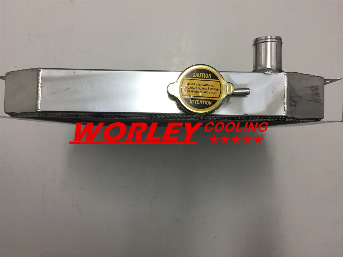 Aluminum Radiator & Shroud for Capri MK1/MK2/MK3 Kent 1.3/1.6/2.0, Escort 1.6 (1970-1986)