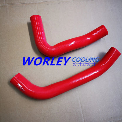 3 Row Radiator + Red Hose for Kingswood HQ HJ HX HZ 253 308 V8 (1970-1980)