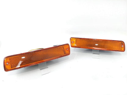 Front Bar Indicator Lights 2 x for Toyota Land Cruiser HDJ80 HZJ80 (1990-1998)