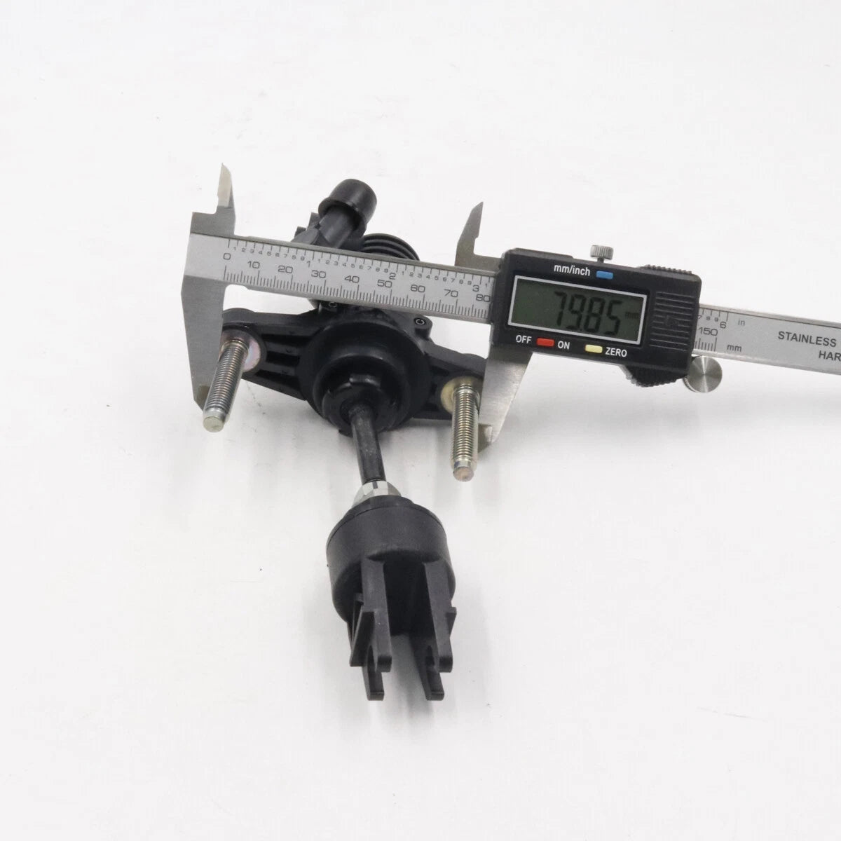 Clutch Master Cylinder for Toyota HiluxKUN35 LAN15 2004-2016
