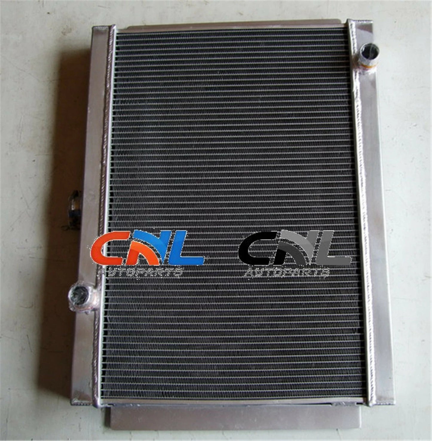 3 Row Aluminum Radiator for Nissan Datsun 280Z 280ZX (1975-1983)