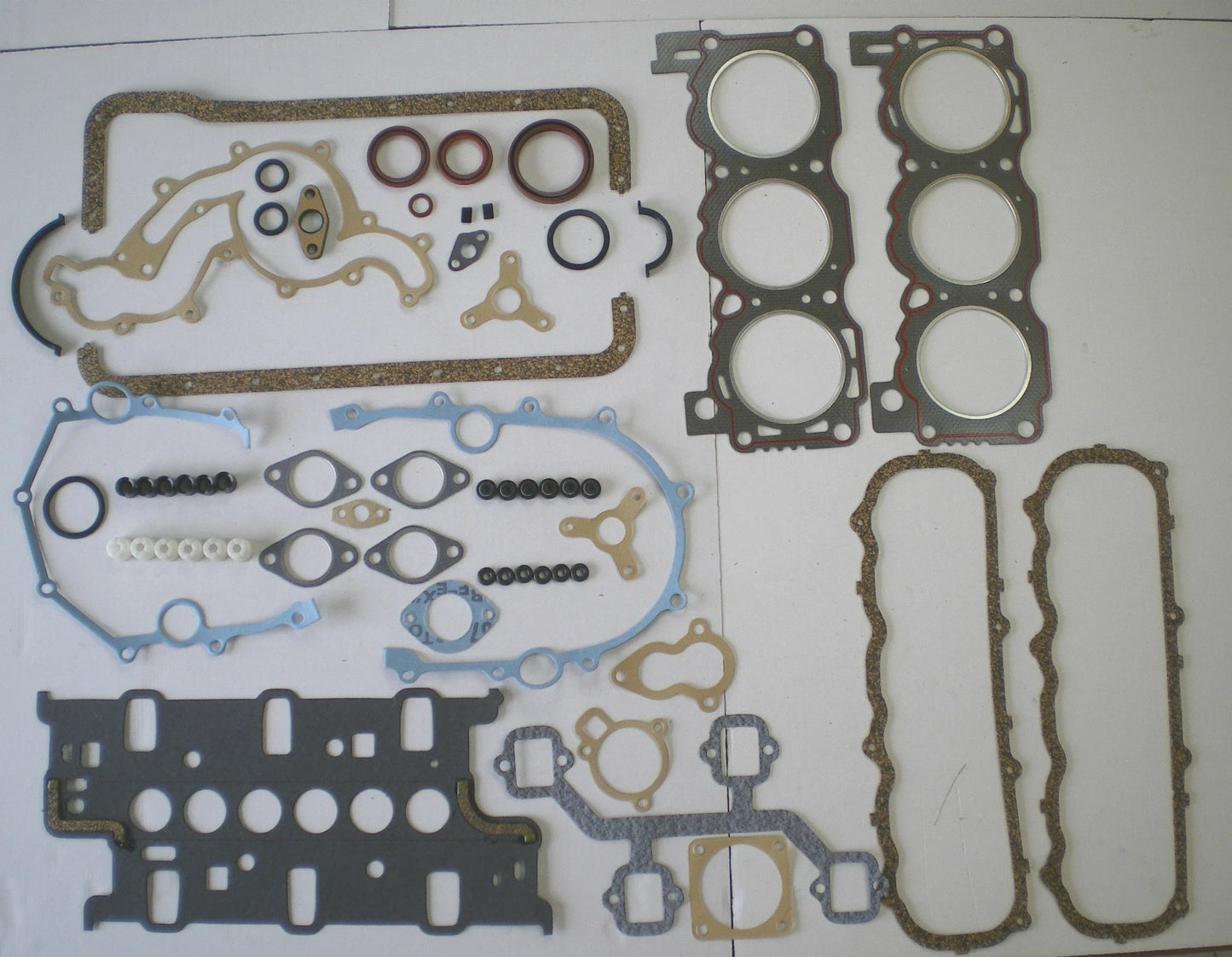 Engine Head Gasket Set / 2.8i / for Ford Capri Granada Sierra XR4i