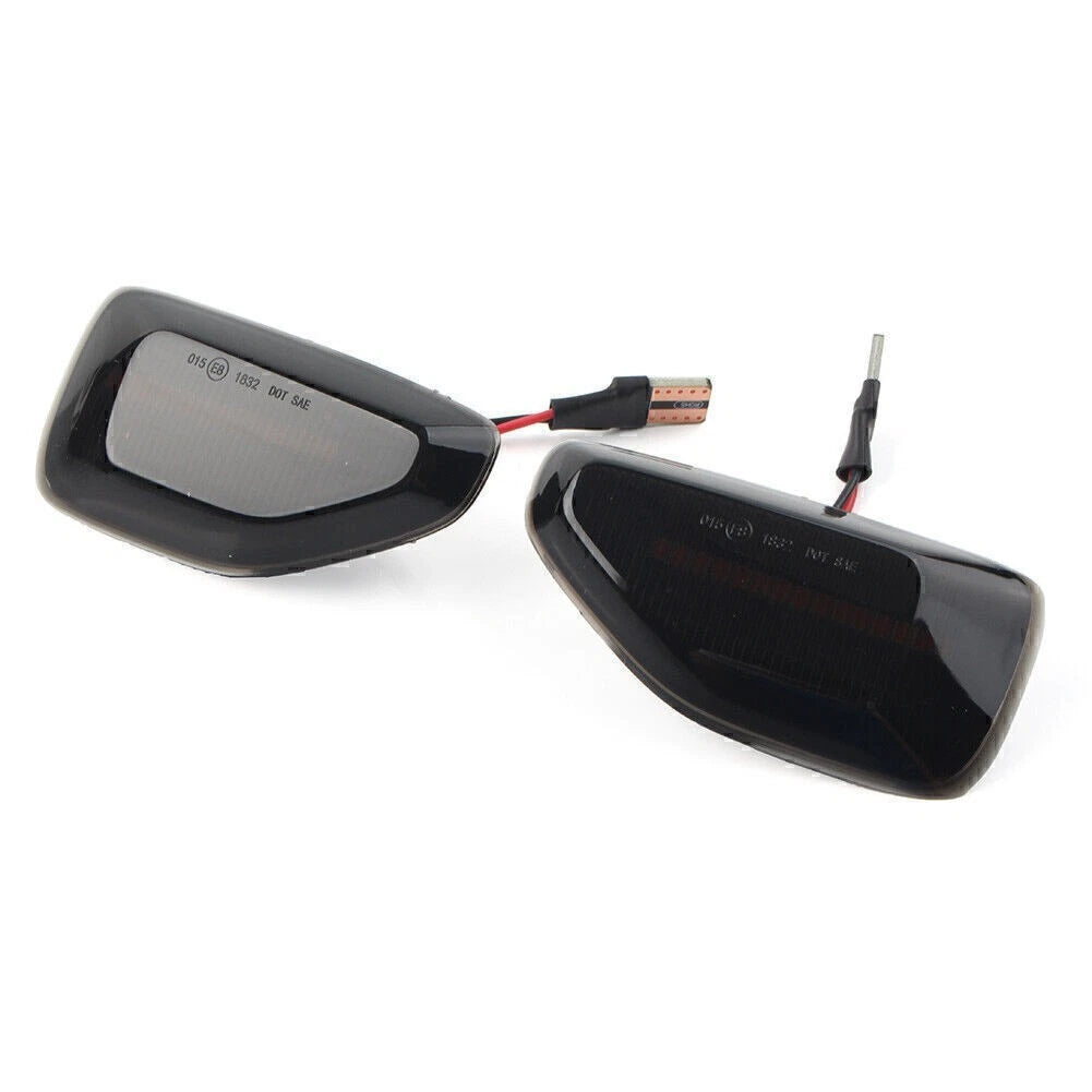 Smoked LED Side Marker Turn Signal Lights for Dacia Logan II, Sandero II (2012-2020)