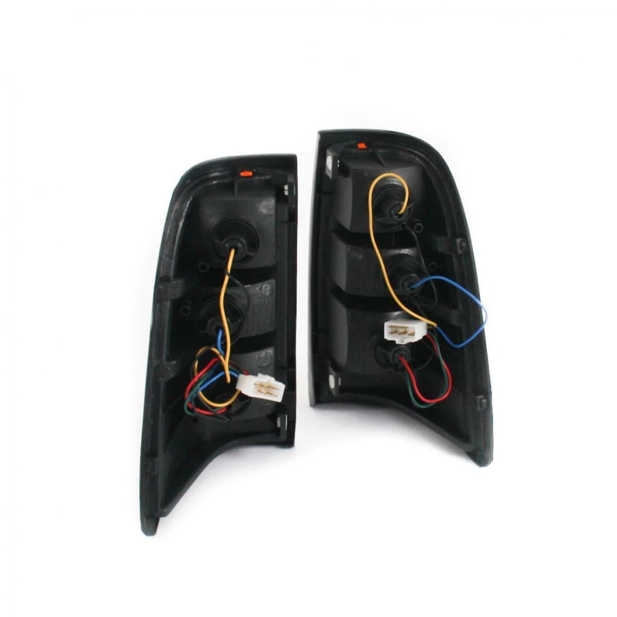 Tail Light Rear Lamp Pair Fits Isuzu TF Holden Rodeo Vauxhall Brava 1997-02 D06