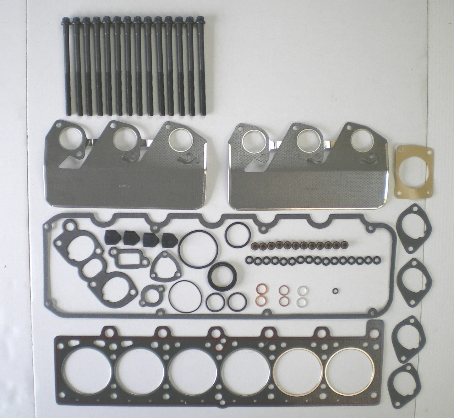HEAD GASKET STRETCH BOLTS for BMW 320i 323i 520i 6 Cyl 12V M20 (1982–1992)