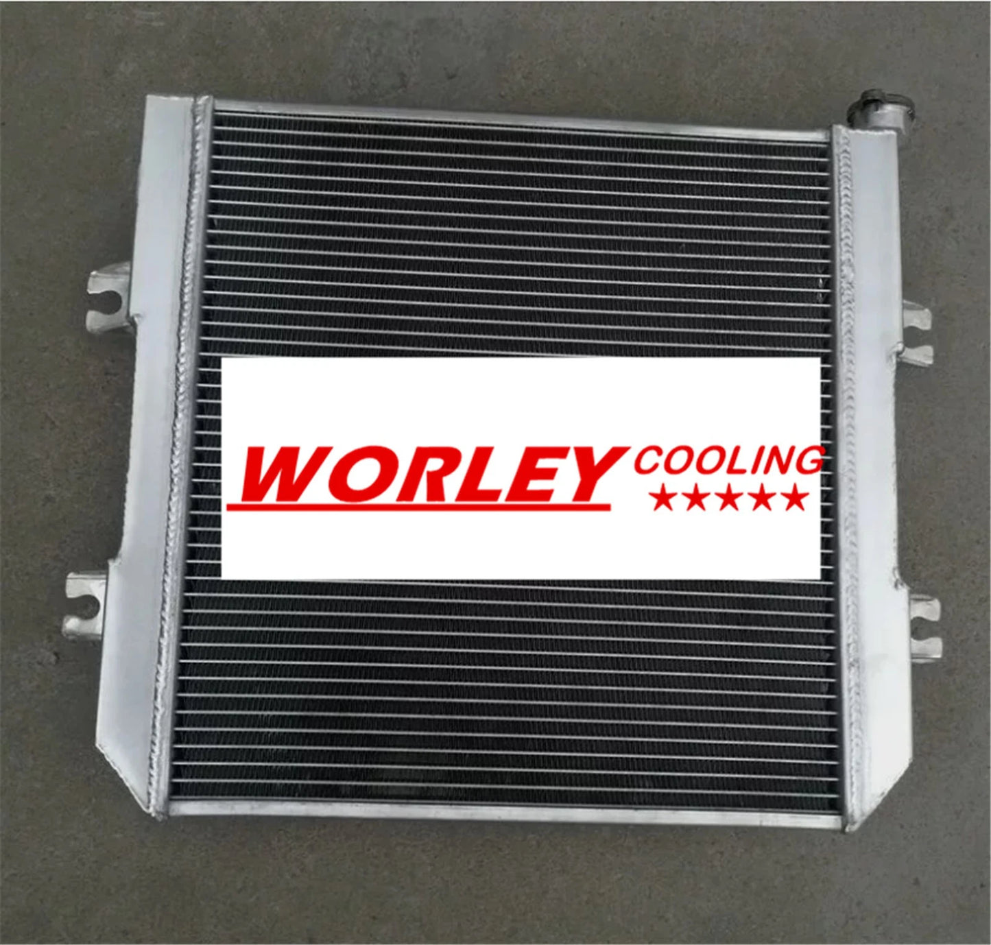 3 Row Aluminum Radiator for Nissan Forklift